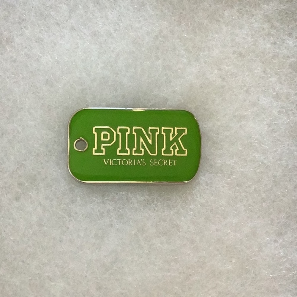 💫EUC VS Pink Logo Dog Tag (Limited Edition)